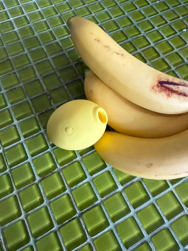 Kundenfoto: Zitoris in der Obstecke
